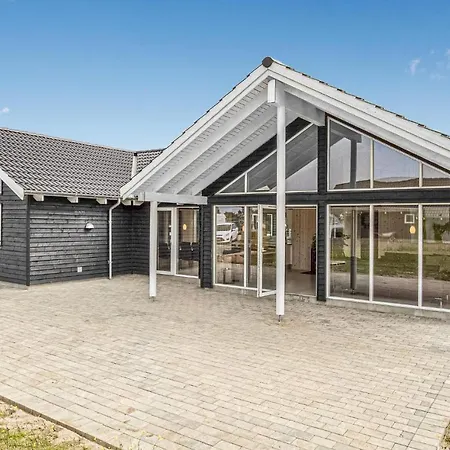 Pet Friendly In With Sauna * Bogense