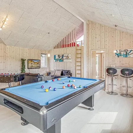 Awesome In With Kitchen Nyaraló *