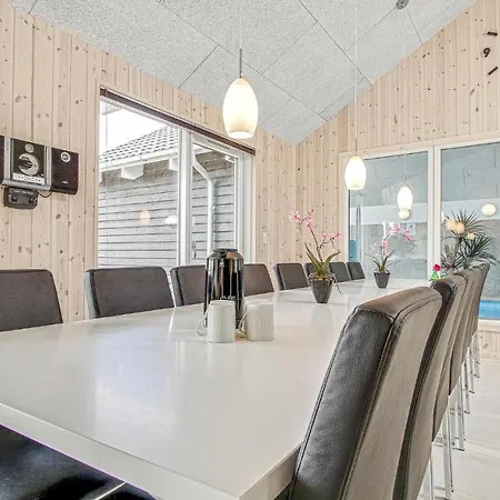 Feriehus Dyrevennlig Hjem I Med Badstue *