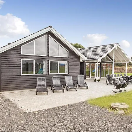 Gorgeous Home In Bogense With Sauna Semesterbostad *