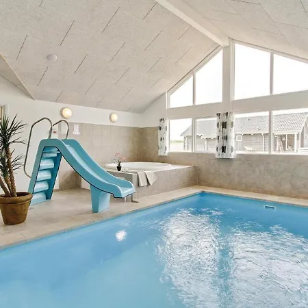 Casa de Férias Pet Friendly In With Sauna Bogense